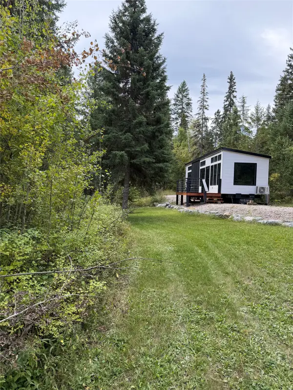 32720 Pine Meadow Drive, Bigfork, MT 59911