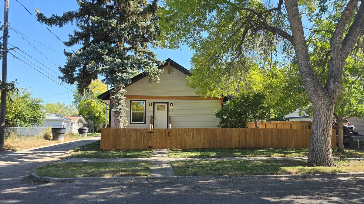 513 13th Street S, Great Falls, MT 59405 - #1