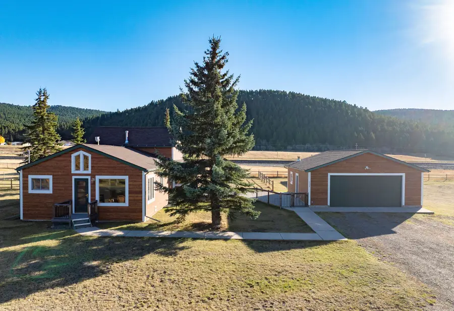215 W Main Street, Elliston, MT 59728 - #2