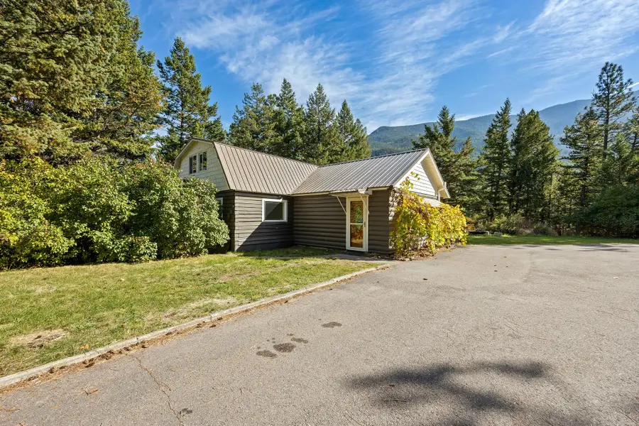 7515 Us Hwy 2 E, Columbia Falls, MT 59912 - #2