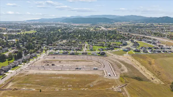 767 Founders Ridge Way, Kalispell, MT 59901