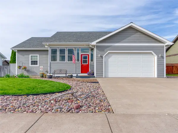 1216 15th Avenue W, Columbia Falls, MT 59912