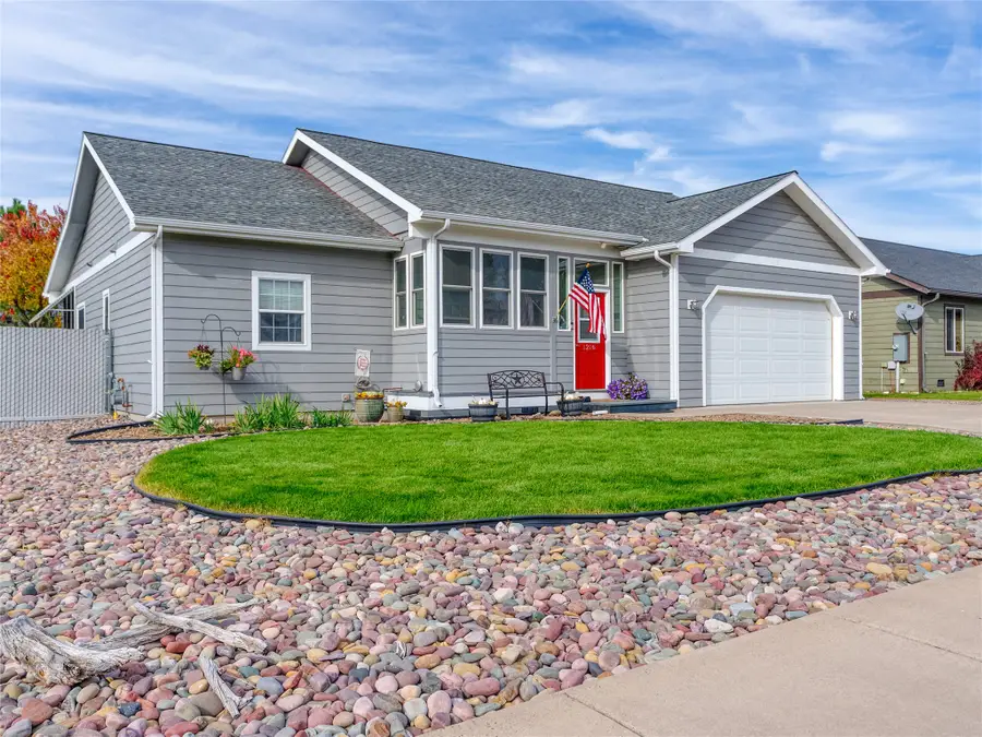 1216 15th Avenue W, Columbia Falls, MT 59912 - #2