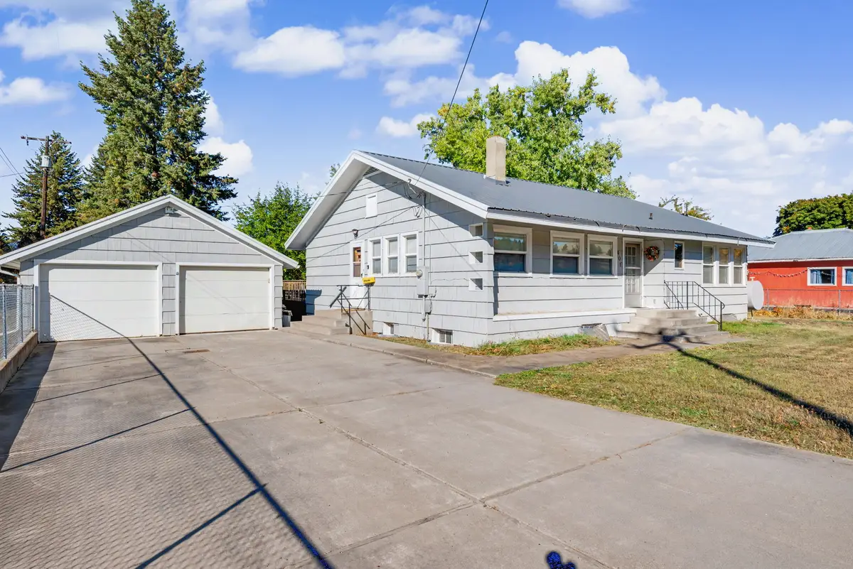 401 Clayton Street, Plains, MT 59859 - #1
