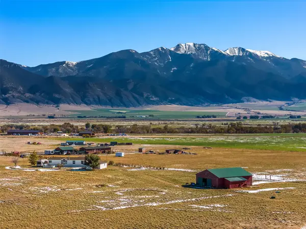 1873 Jack Rabbit Lane, Whitehall, MT 59759