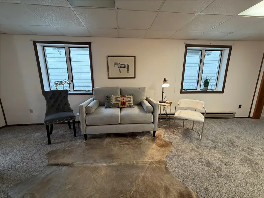 106 S Washington Street, Conrad, MT 59425 - #2