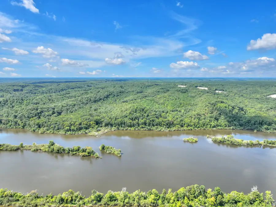 2W Lakeview Trl, Holladay, TN 38341 - #3