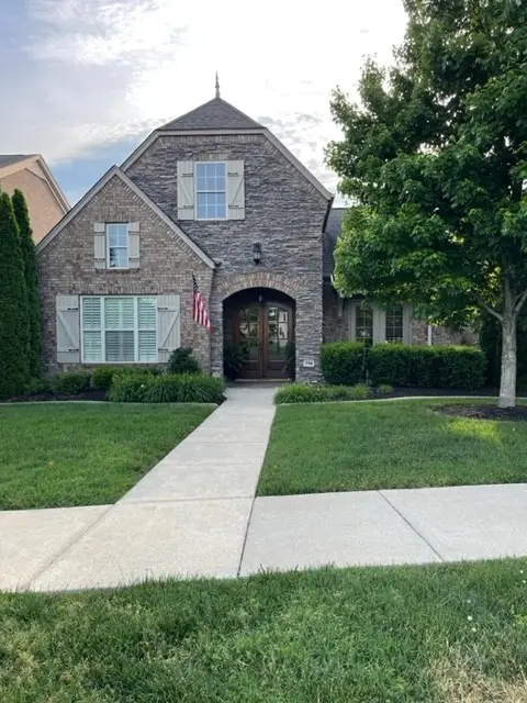 1708 Noah Ln, Gallatin, TN 37066 - #3