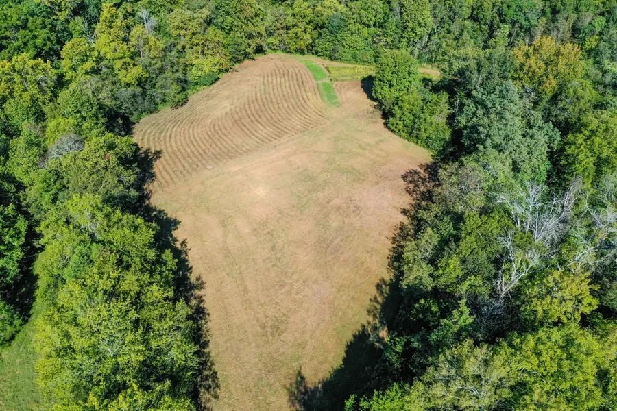 2102 New Lewisburg Hwy, Columbia, TN 38401 - #2