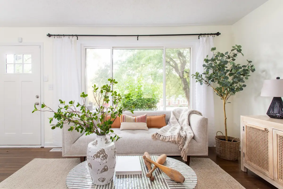 2405 Mcginnis Dr, Nashville, TN 37216 - Image #1