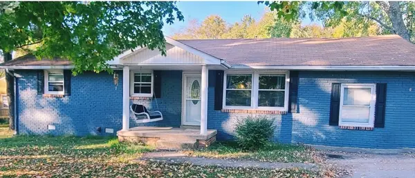 128 Tune Dr, LA VERGNE, TN 37086