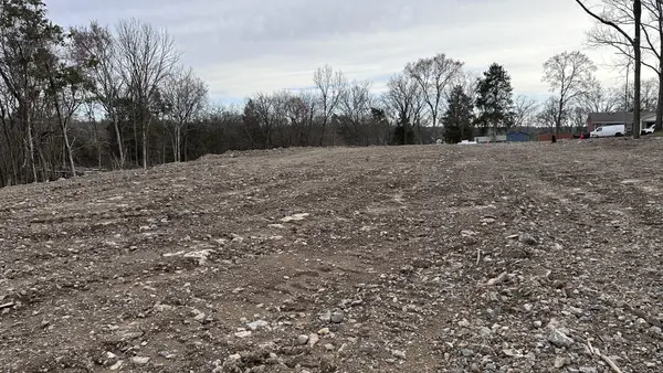 918 Ward Rd Ne, Madison, TN 37115