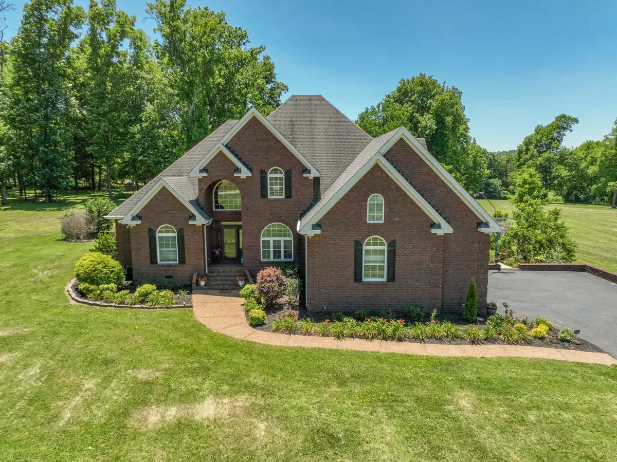 565 Thoroughbred Ln, Hartsville Trousdale County, TN 37074 - Image #1