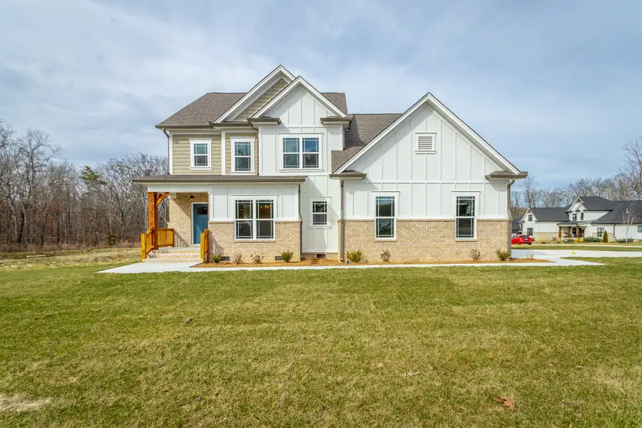 2435 Blue Mist Dr, Signal Mountain, TN 37377 - Image #2