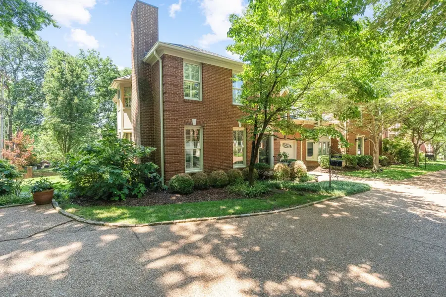 620 Estes Rd, Nashville, TN 37215 - Image #2