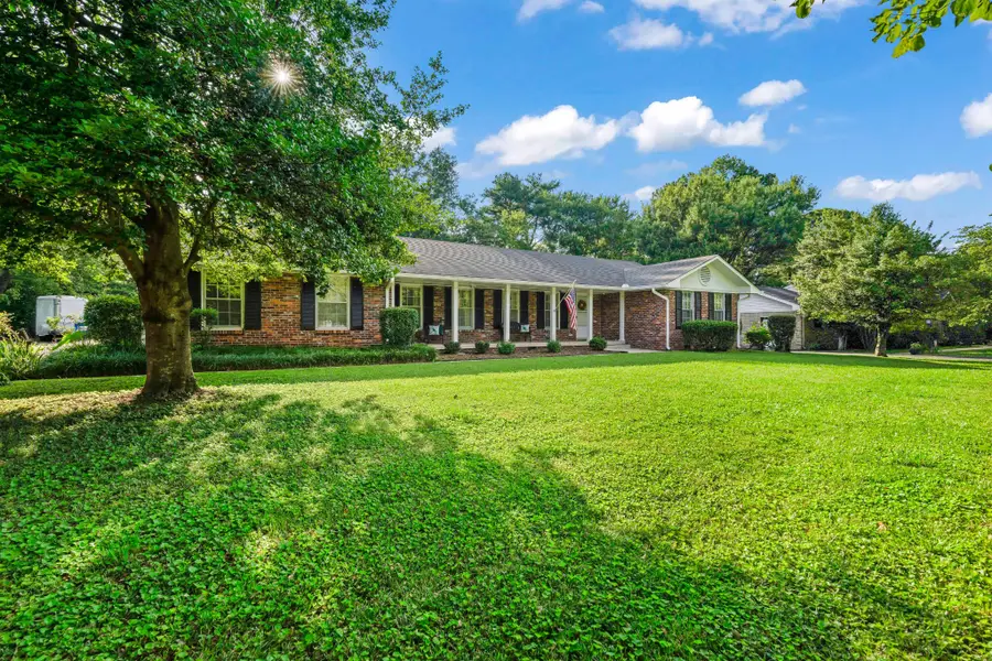 1110 Houston Dr, Murfreesboro, TN 37130 - Image #3