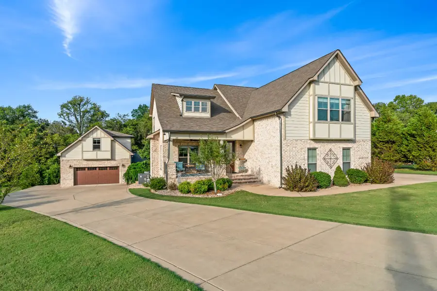 1412 Brook Dr, Columbia, TN 38401 - #3