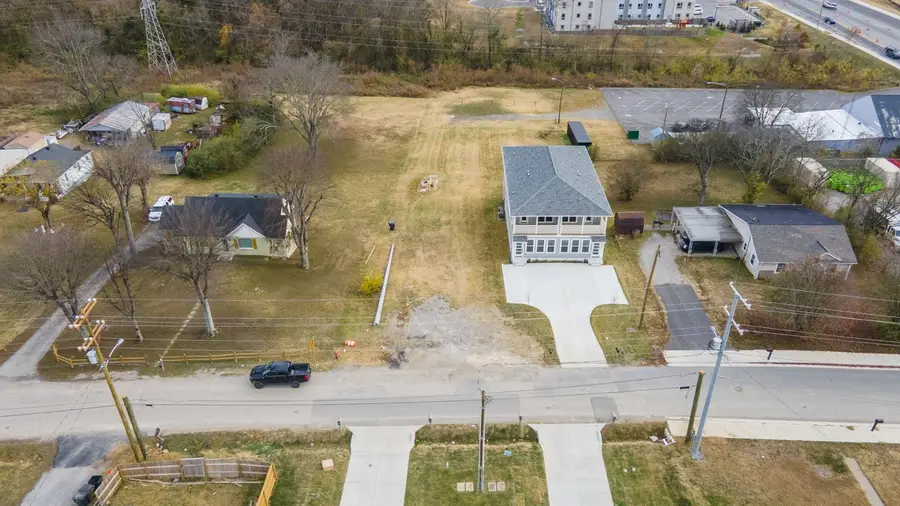 2108 Courtney Ave, Nashville, TN 37218 - Image #3