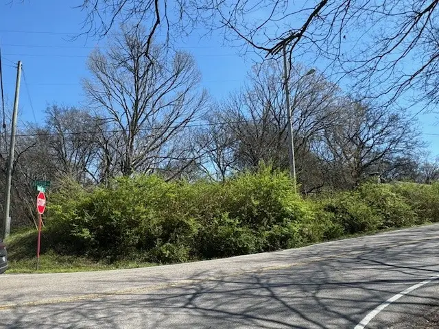 6465 Charlotte Pike, Nashville, TN 37209 - #3