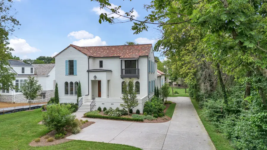 438 Lynnwood Blvd, Nashville, TN 37205 - Image #2