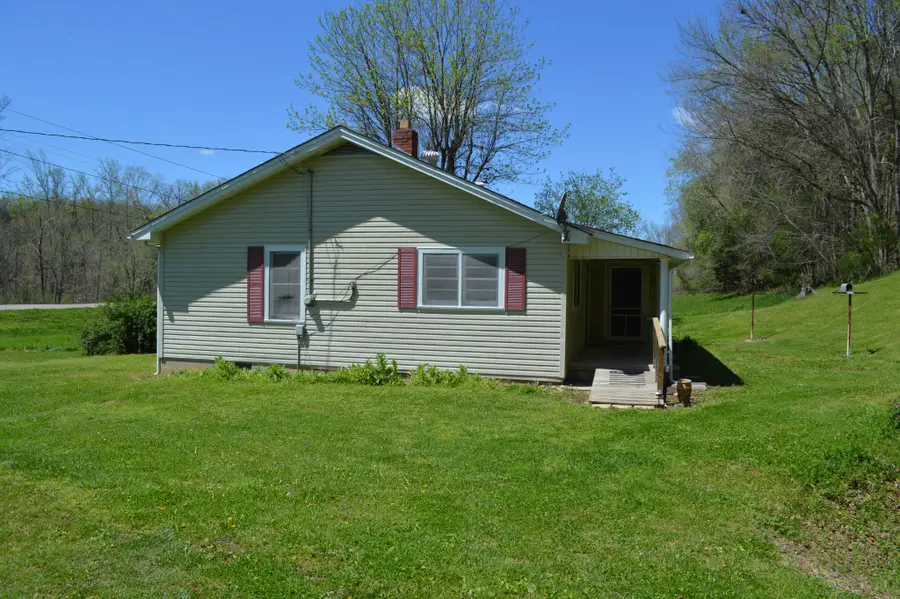 5485 Highway 412 E, Linden, TN 37096 - #2