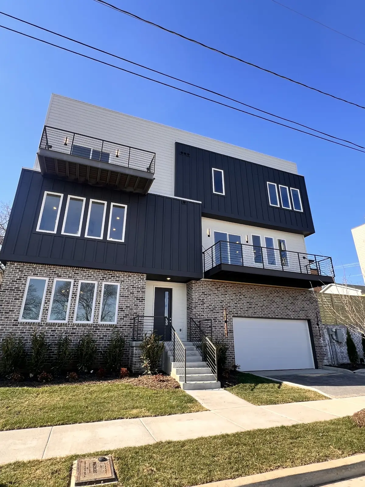 2143 Goodrich Ave, Nashville, TN 37218 - Image #1