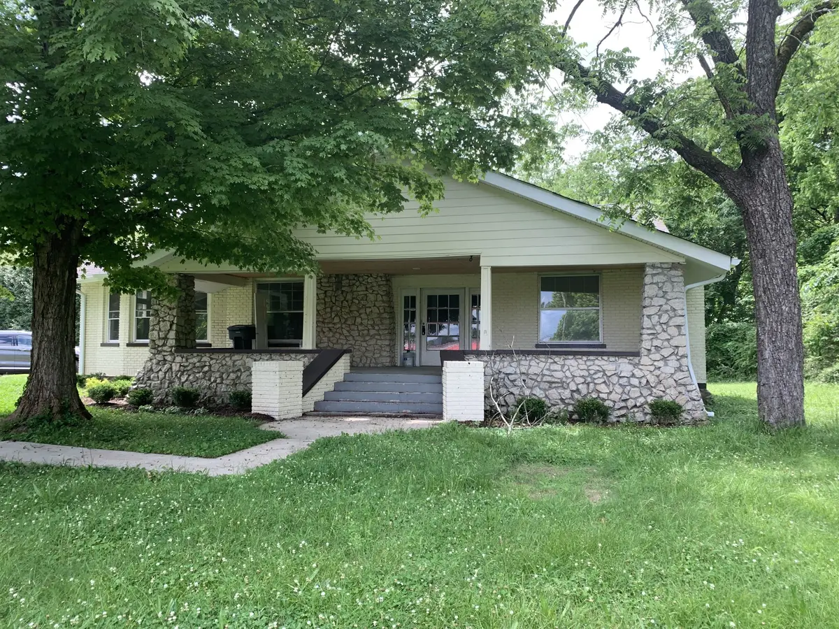 102 Rinks Cir, Columbia, TN 38401 - #1