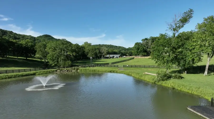 9553 Clovercroft Rd, Franklin, TN 37067 - Image #2