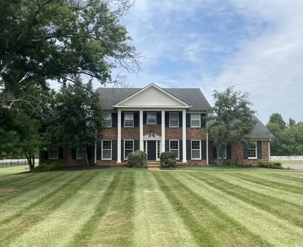 104 Steeplechase Ln, Nashville, TN 37221