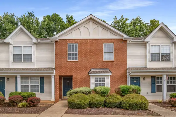 306 Arapaho Dr, Murfreesboro, TN 37128