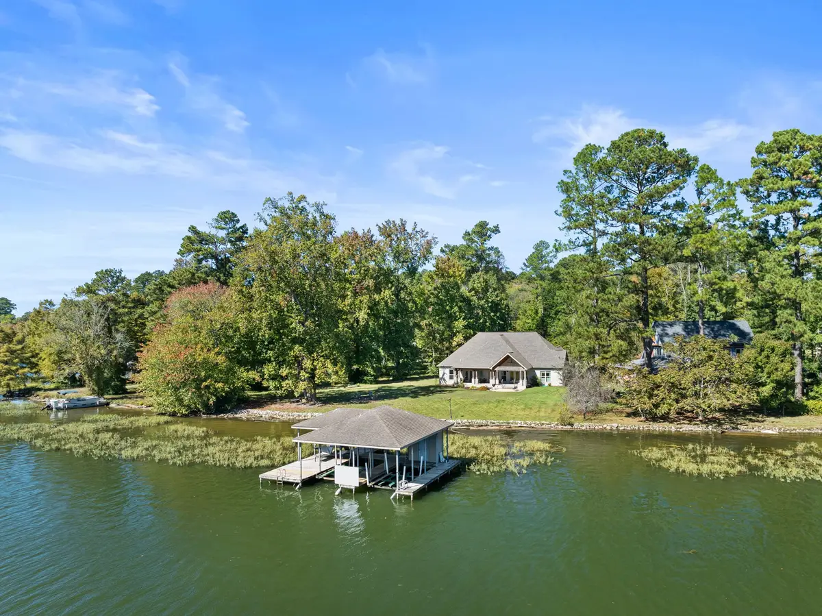 200 East Dr, Florence, AL 35634 - Image #1