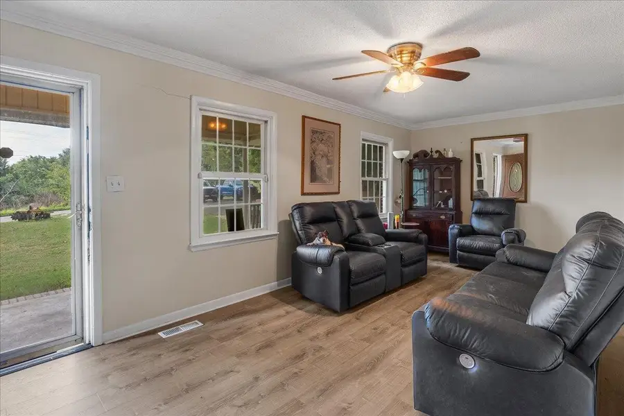 1929 Co Rd 42, Hollywood, AL 35752 - #3