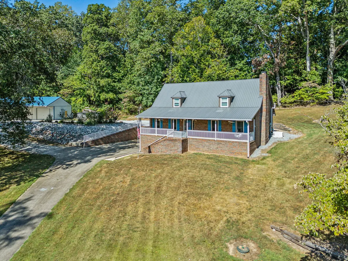 165 Trin Hill Dr, Dover, TN 37058 - Image #1