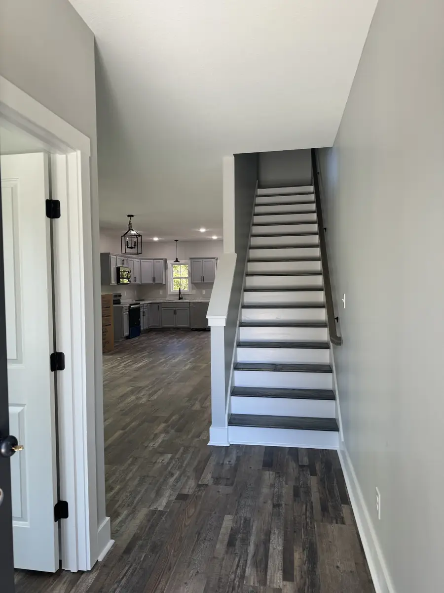 952 Greenwood Ave, Clarksville, TN 37040 - #2