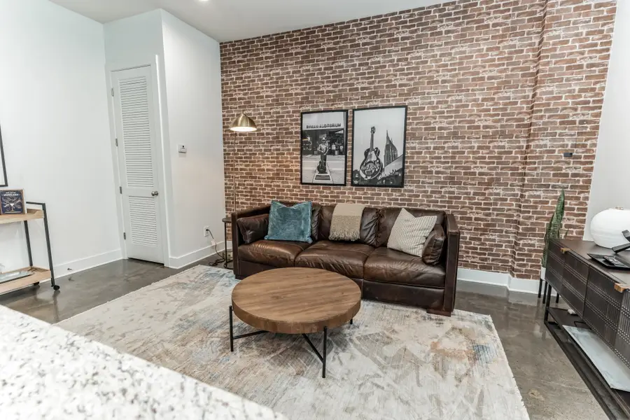 210 30th Ave N #209, Nashville, TN 37203 - Image #3