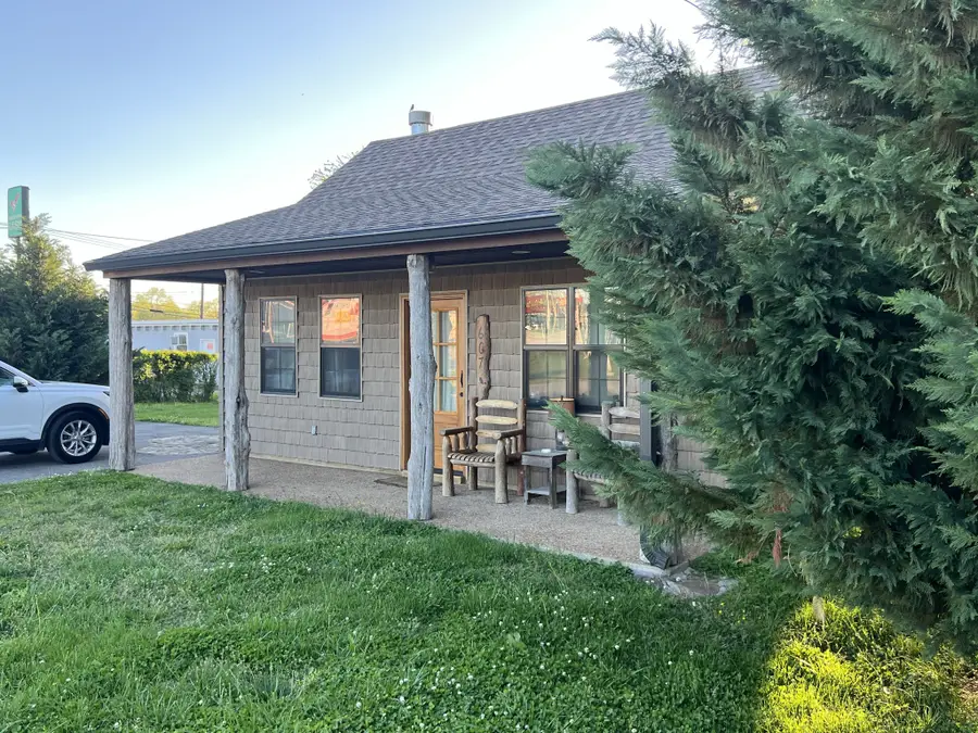 609 Whitthorne St, Shelbyville, TN 37160 - Image #3