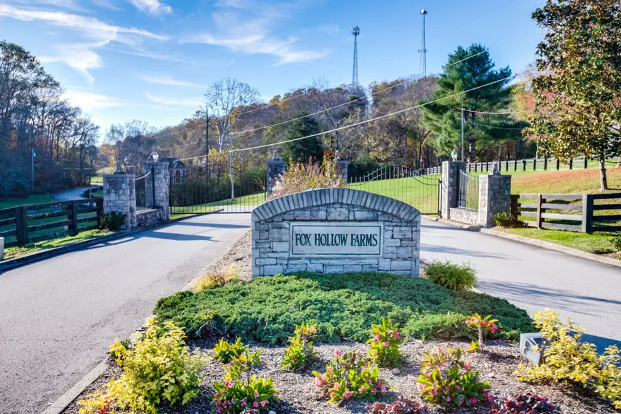 21 Fox Vale Ln, Nashville, TN 37221 - #3