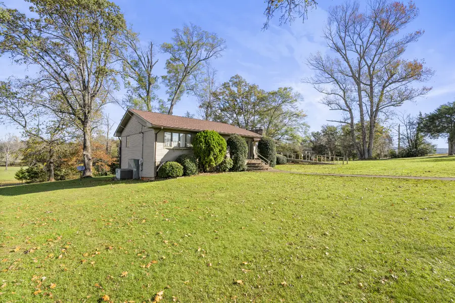 1225 Williams St, Decherd, TN 37324 - Image #2