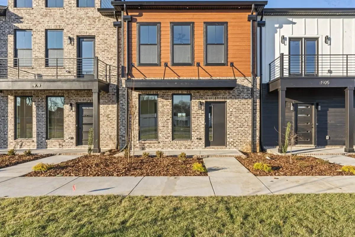 1365 Rebecca Johns Dr, Murfreesboro, TN 37128 - Image #1