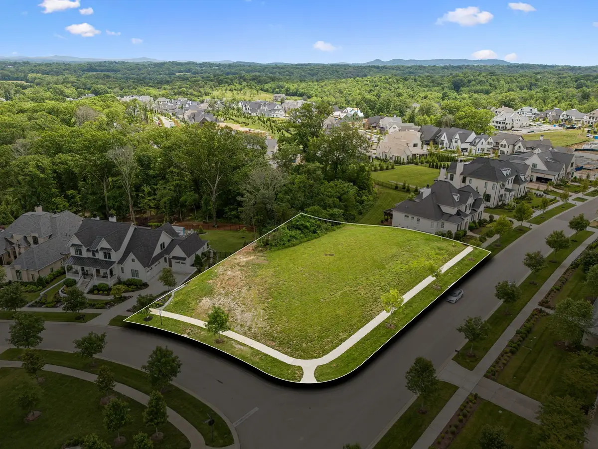 8601 Belladonna Dr, College Grove, TN 37046 - Image #1