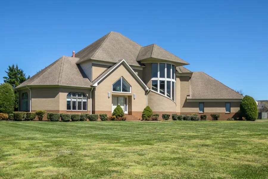 970 9th St, Lawrenceburg, TN 38464 - Image #2