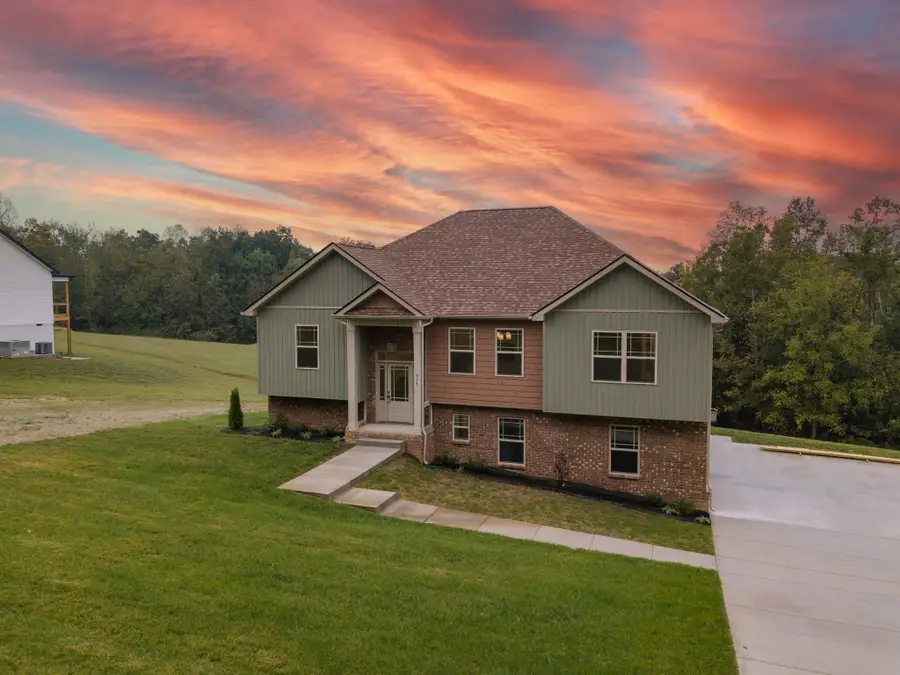 975 Palmyra Road, Clarksville, TN 37040 - #2