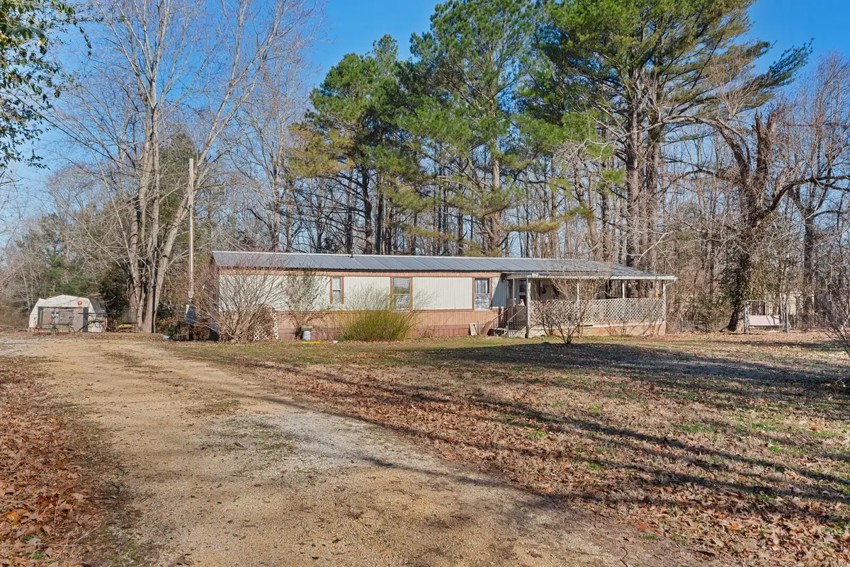 1310 W Haleys Creek Rd, Centerville, TN 37033 - Image #1