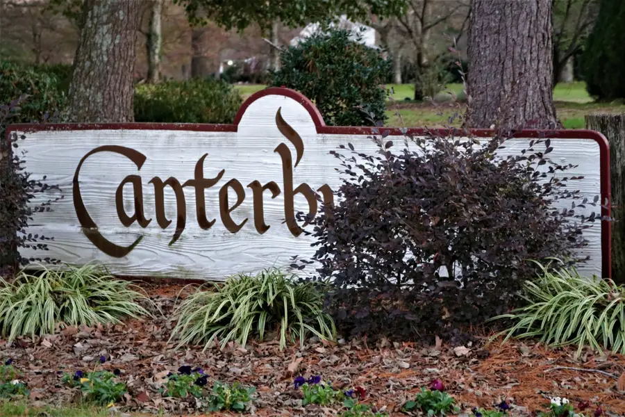 5030 Camelot Dr, Columbia, TN 38401 - #2