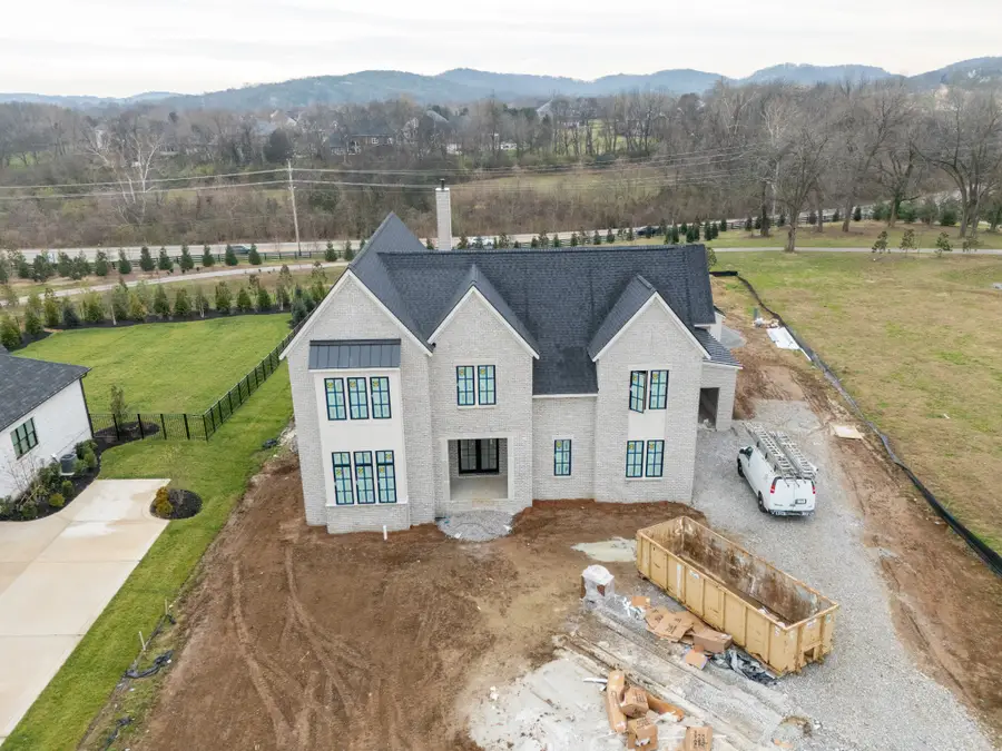 8121 Boiling Springs Pl, Brentwood, TN 37027 - #3