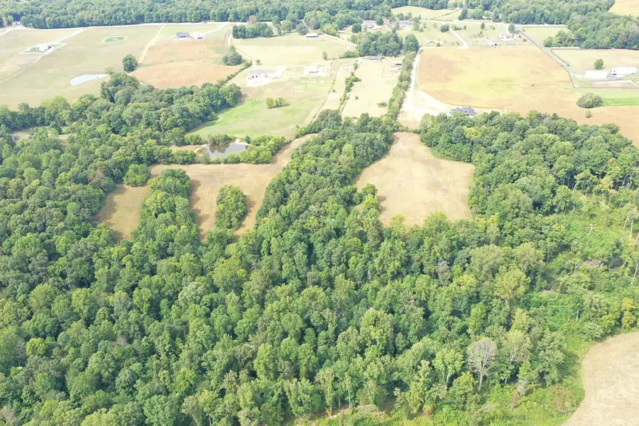 5849 Catholic Church Rd, Cedar Hill, TN 37032 - Image #3