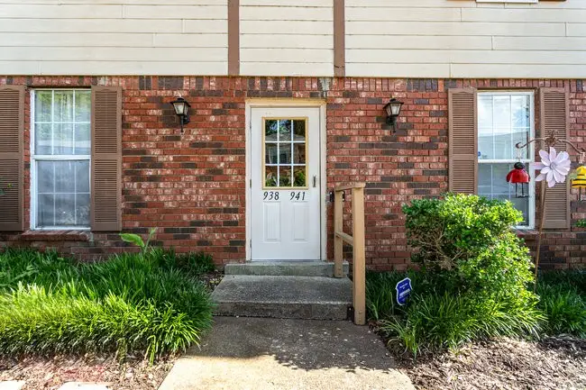 938 Coarsey Dr, Nashville, TN 37217 - Image #2