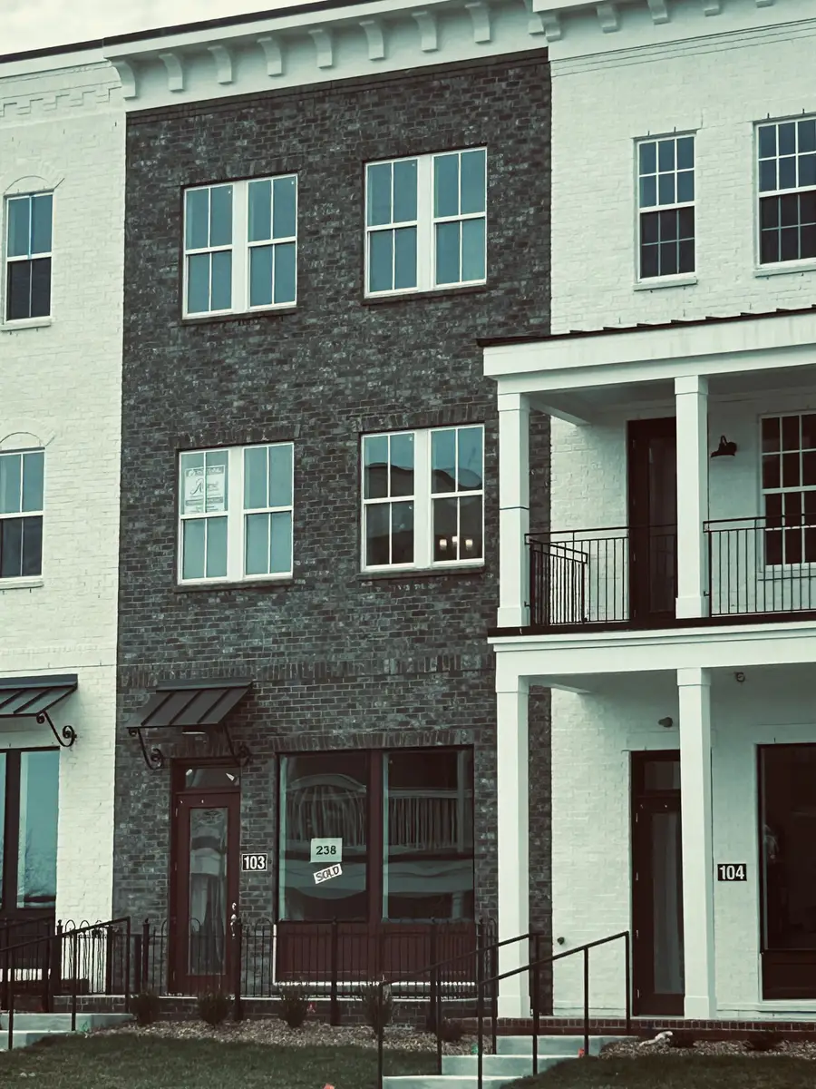 2101 Branford Pl #203, Thompsons Station, TN 37179 - Image #2