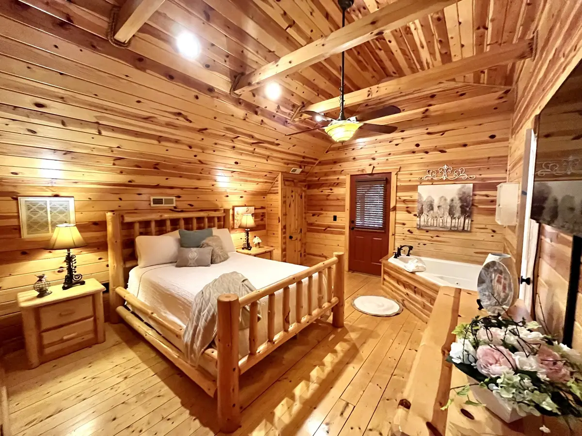 131 White Oak Resort Way, Gatlinburg, TN 37738 - #1