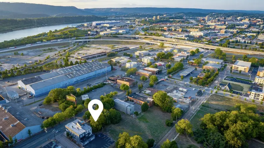 2642 Broad Street, Chattanooga, TN 37408 - #2